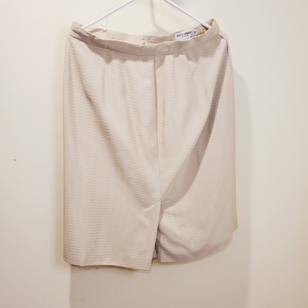 Giorgio Armani Vintage  beige Wool blended midi skirt size 12